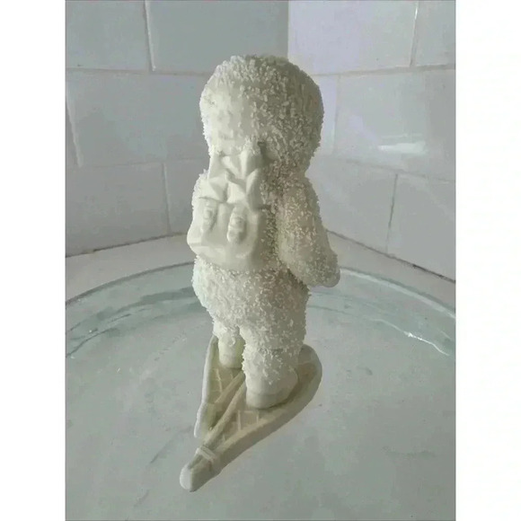 Snowbabies by Department 56 "A Special Delivery" Bisque Holiday Decor (1994) - Picture 5 of 11